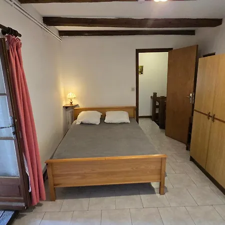 Holiday home Ferme Perigourdine Entre Foret Et Ponteyraud